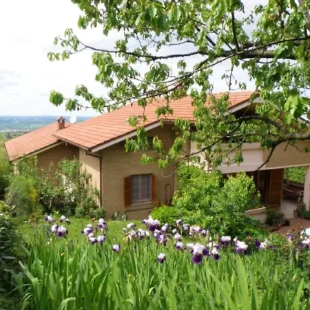 Ferienhaus Charming House Near With Private Pool