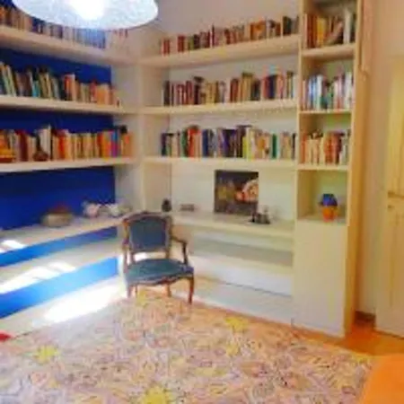 Charming House Near With Private Pool *
