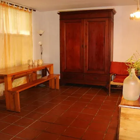 Charming House Near With Private Pool *