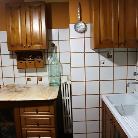 Charming House Near With Private Pool *